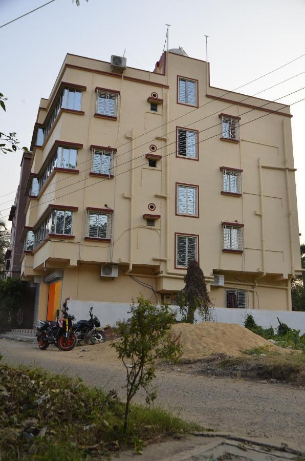 Eco Corporate Inn Kolkata Exterior photo